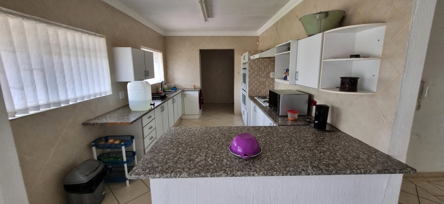 To Let 4 Bedroom Property for Rent in Elandsrand North West